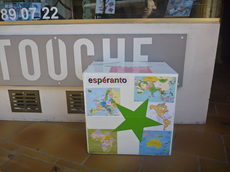 la « boîte aux lettres » Espéranto au Beausset
 - 